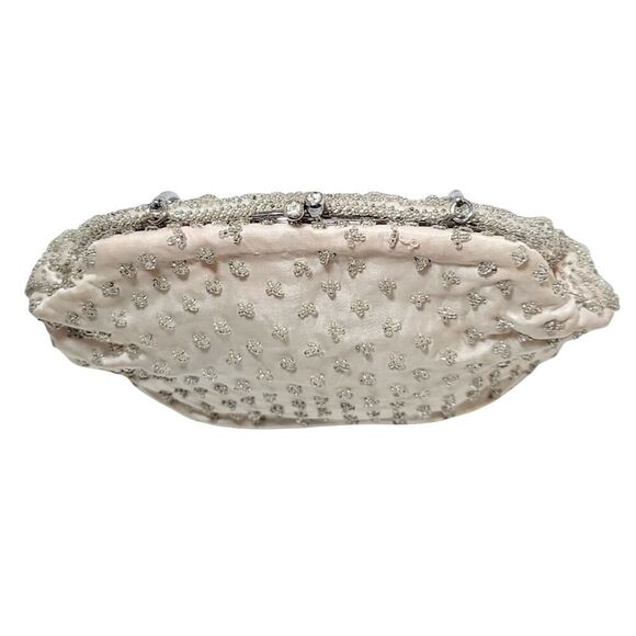 Vintage Off White Beaded Evening Formal Purse Bag Beige Metal Clasp Closure READ - Picture 10 of 12
